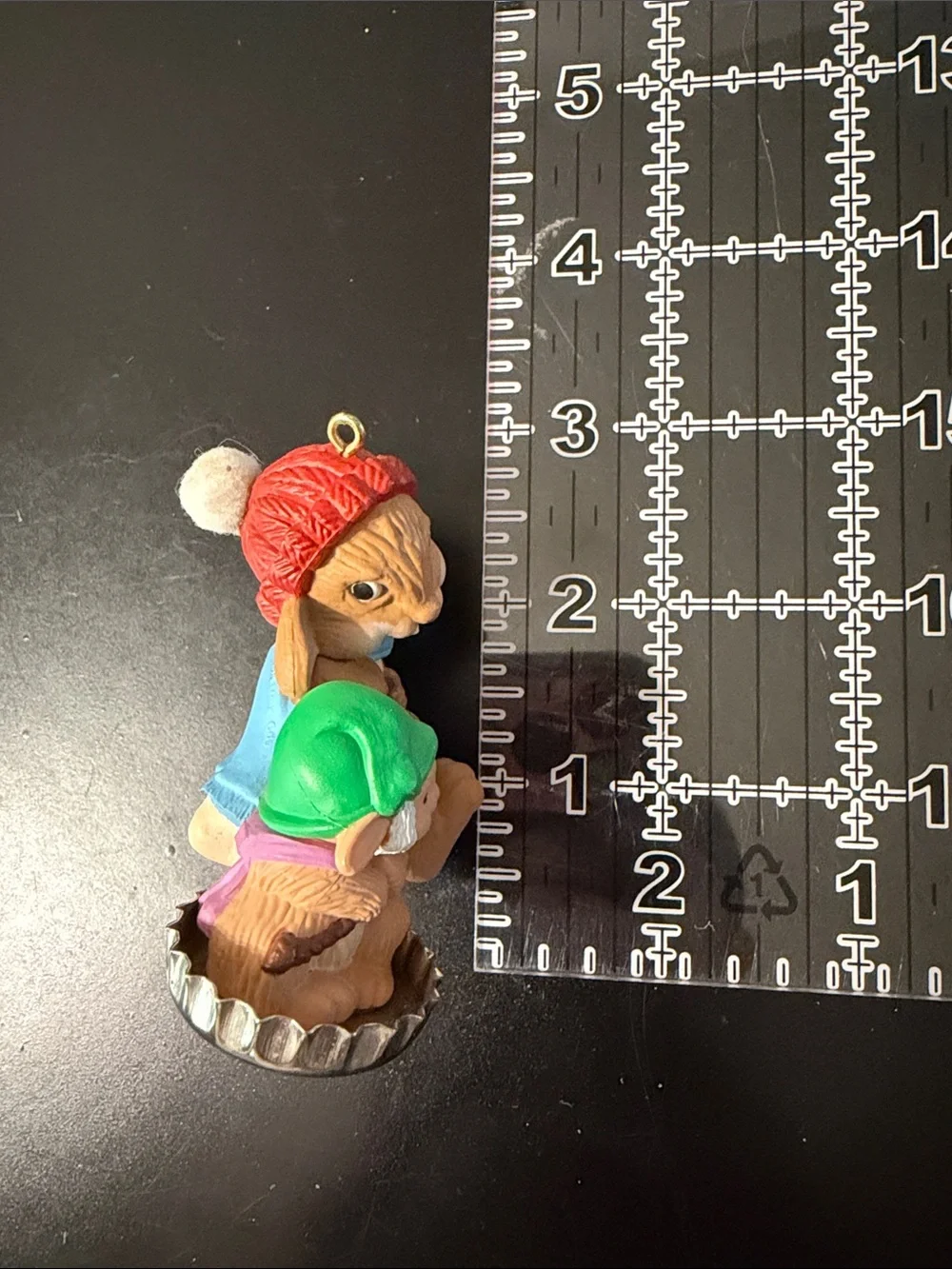 Vintage 1985 Hallmark Keepsake “Bottle Cap Fun Bunny” Pair Ornament
